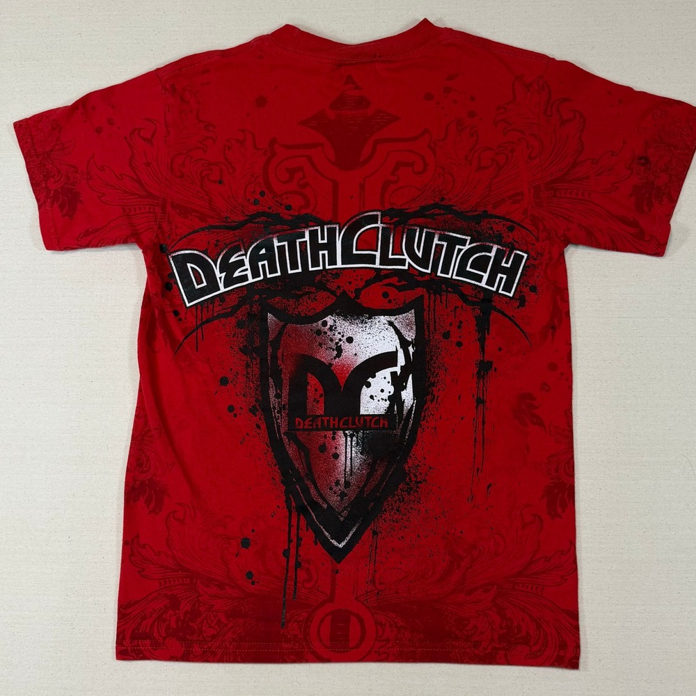 DeathClutch MMA Graphic T-Shirt Mens Small Red Brock Lesnar Era Warrior Shield - Picture 2 of 7